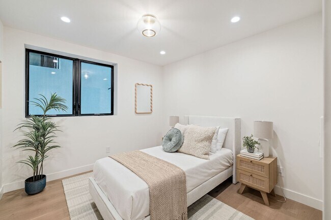 Building Photo - **FULLY FURNISHED** BRAND NEW CONSTRUCTION, MODERN SAND SECTION HOME W/ AMAZING OCEAN VIEWS, 2 LA...