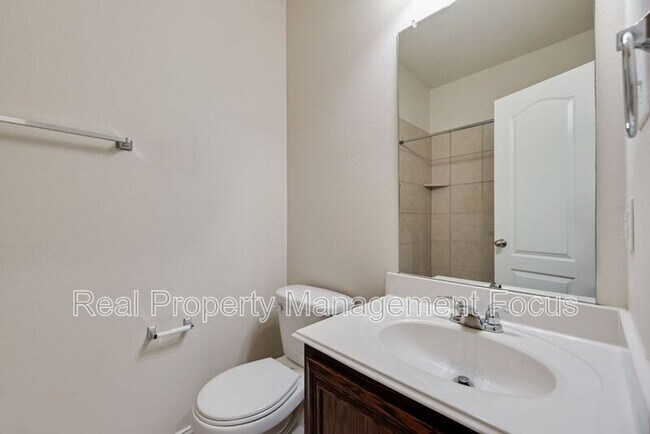 Building Photo - 5037 Diamond Peak Ct