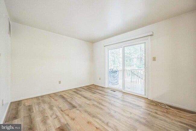 Building Photo - 48 Woodstream Ct