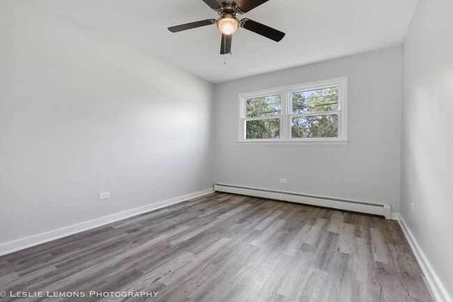 Building Photo - 7653 Roberts Rd