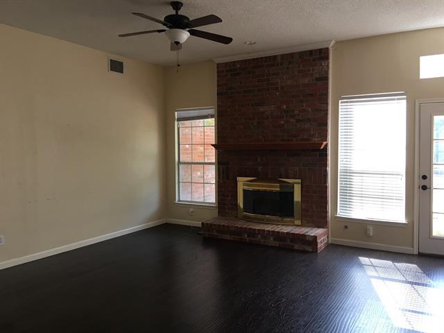Building Photo - 608 Herefordshire Ln