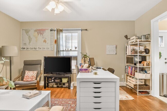 Building Photo - 1319 Rutledge St