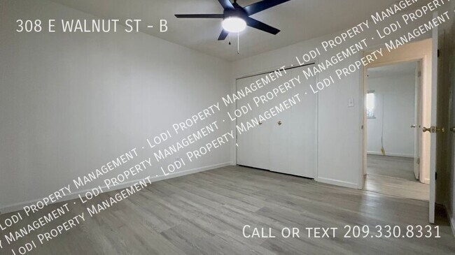 Building Photo - 308 E Walnut St