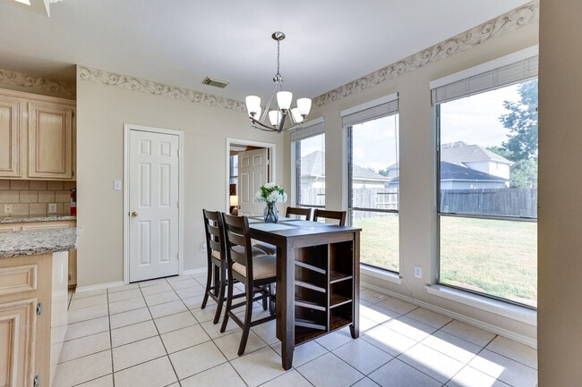 Building Photo - 5911 Indian Hills Ln