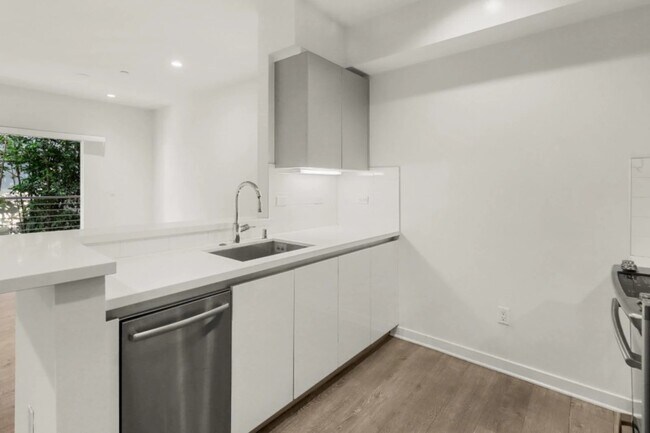 Interior Photo - 11776 Idaho Avenue,