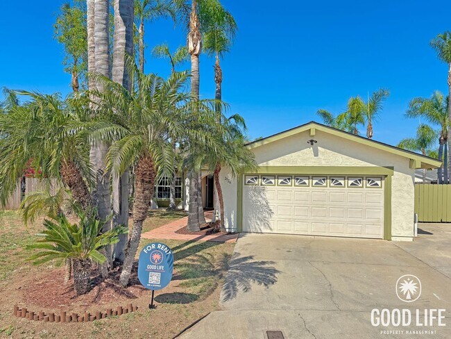 Building Photo - Renovated 4BR Home with Large Yard on Peaceful Cul-de-Sac