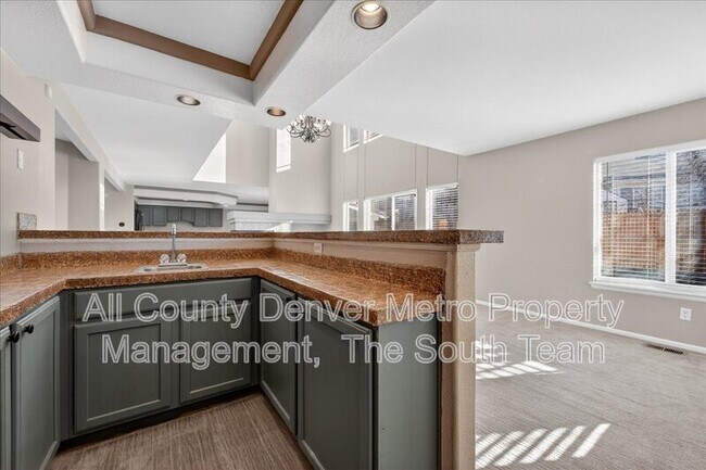 Building Photo - 4425 Iran St