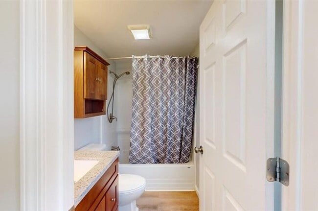 Building Photo - 2619 Prospect Ave