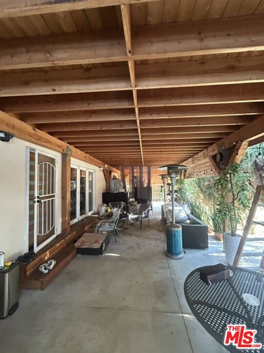 Building Photo - 11835 Grevillea Ave
