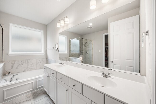 Building Photo - 31315 Cardrona Peak Pl