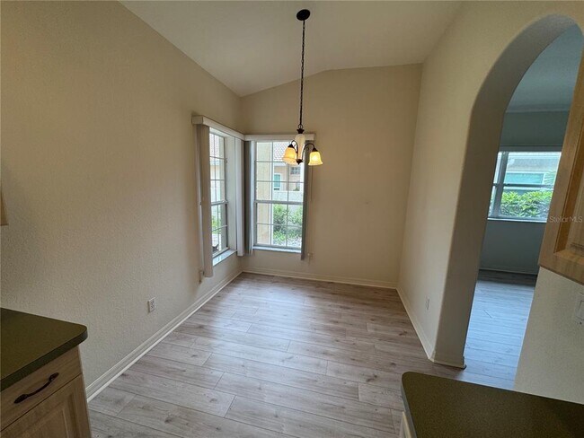 Building Photo - 315 Auburn Woods Cir