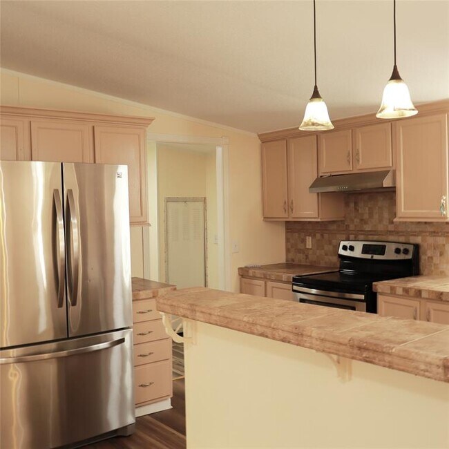 Building Photo - 282 Texas Oak Dr