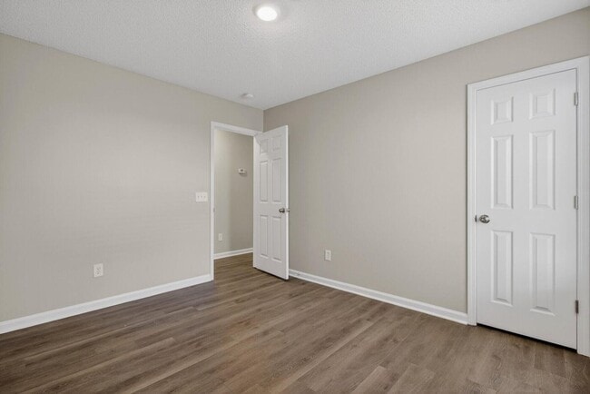 Building Photo - Hunters Bend Haven