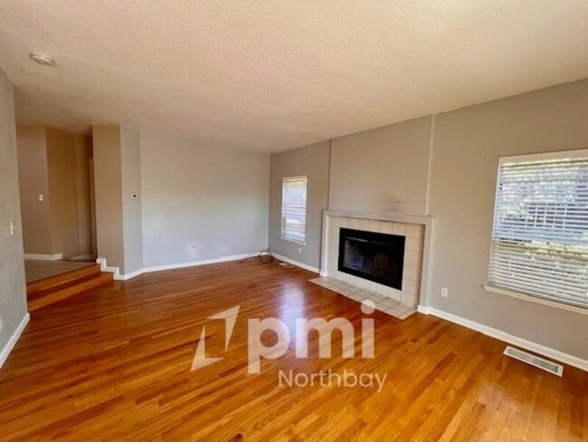 Building Photo - 3137 Sonoma Valley Dr