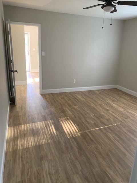 Building Photo - "Charming 1-Bedroom Duplex at 401 Deck St,...