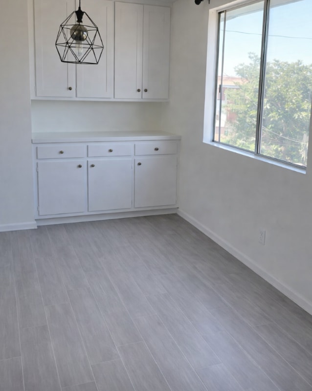 Building Photo - 2012 Ruhland Ave