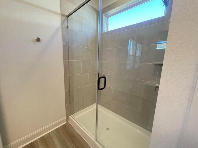 Building Photo - 544 Bauer Lp