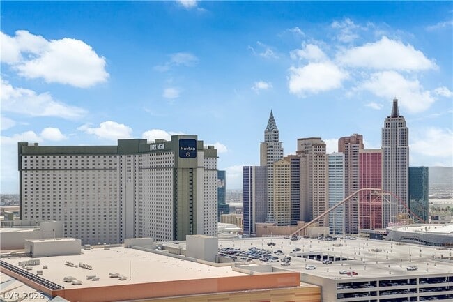 Building Photo - 4575 Dean Martin Dr