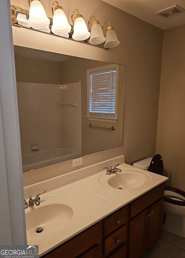 Building Photo - 32 Stonebridge Pass