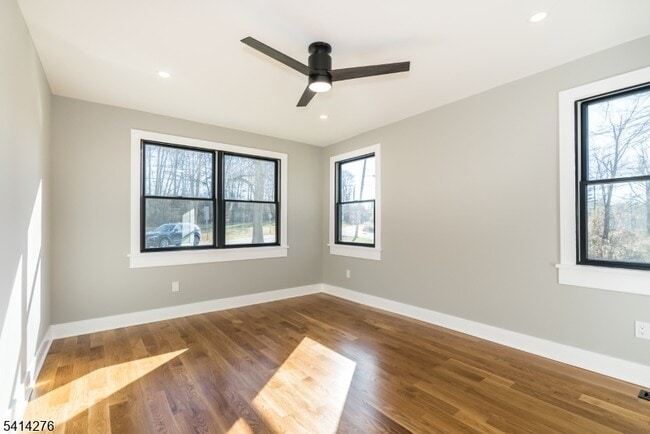 Building Photo - 76 Burnet Rd