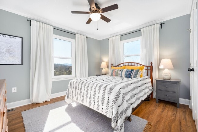 Building Photo - Beautiful 4 bedroom
