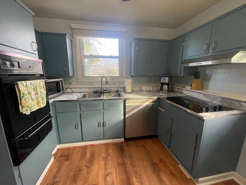 Building Photo - 515 Barrymore Dr