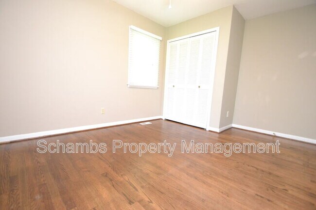 Building Photo - 5131 Lundy Dr