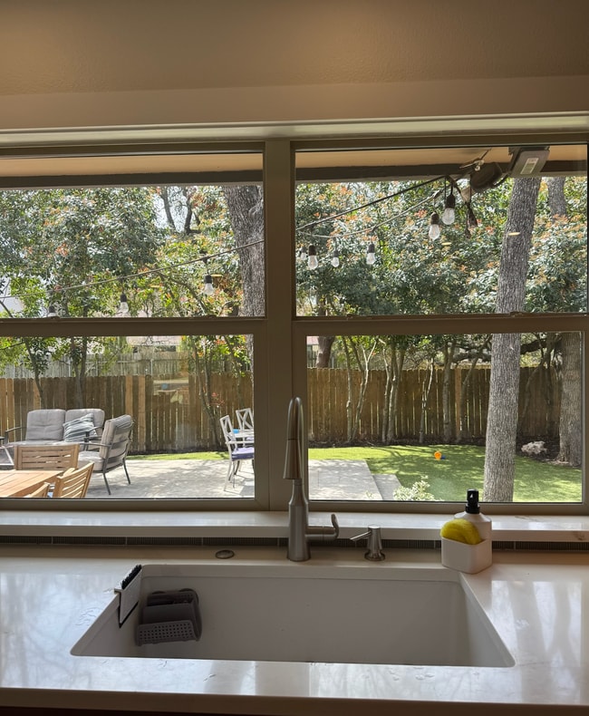 Building Photo - 11303 Madrid Dr