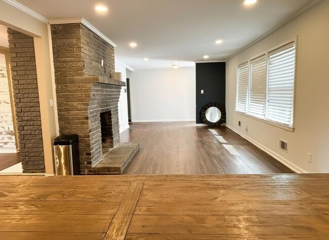 Building Photo - 3537 Fairburn Pl NW