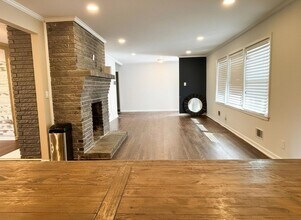 Building Photo - 3537 Fairburn Pl NW