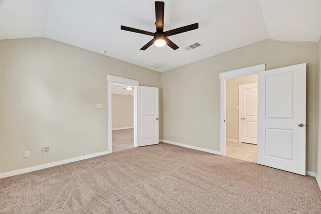Building Photo - 252 Laura Leigh Ln