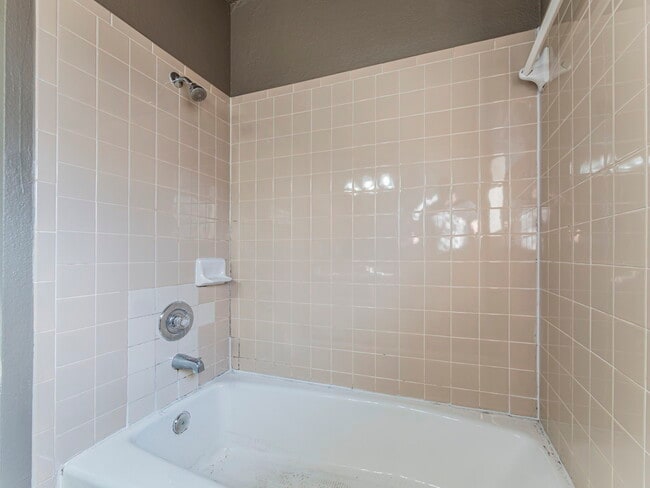 Building Photo - 13806 Letti Ln