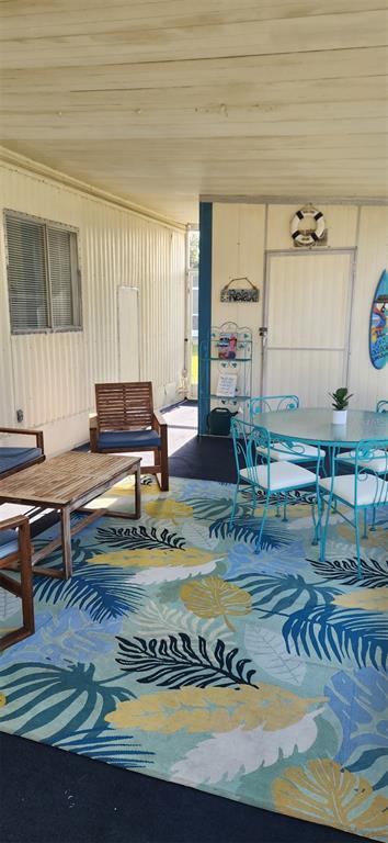 Building Photo - 373 Majesty Dr