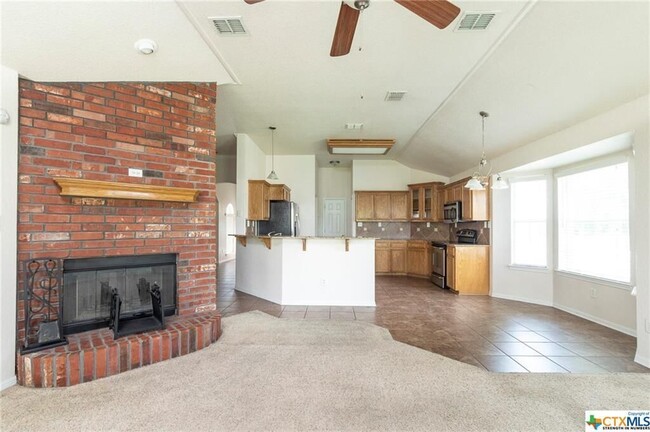Building Photo - 2605 Wisteria Ln