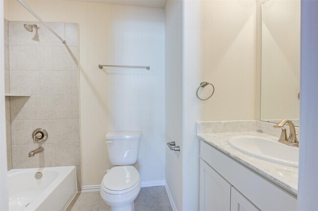 Building Photo - 10902 Granite Chief Dr