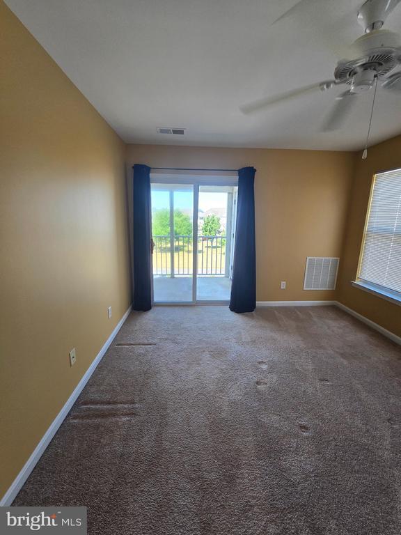 Building Photo - 3003L Heather Ln