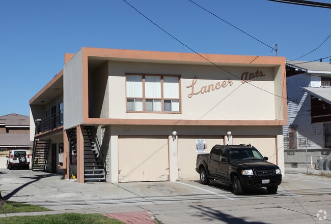 Primary Photo - Lancer Apartments
