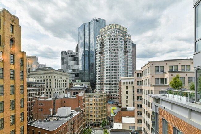 Building Photo - 80 Broad St