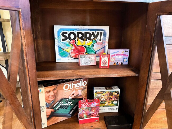 Building Photo - 16018 Windsor Dr