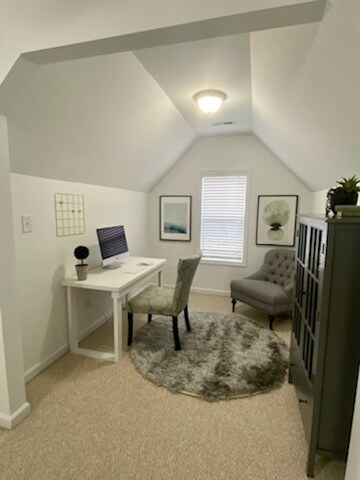 Building Photo - 8174 Rolling Glenn Dr