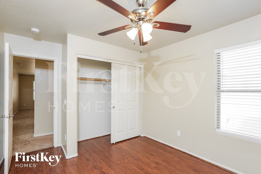 Building Photo - 21172 E Avenida Del Valle