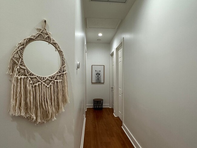 Building Photo - 8455 Belize Pl