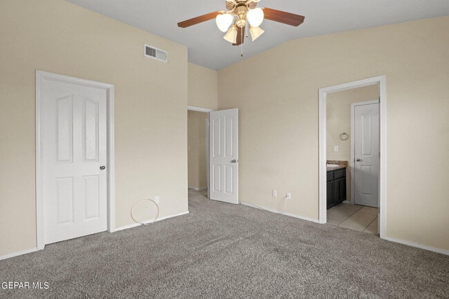 Building Photo - 2240 Decamp Point Pl