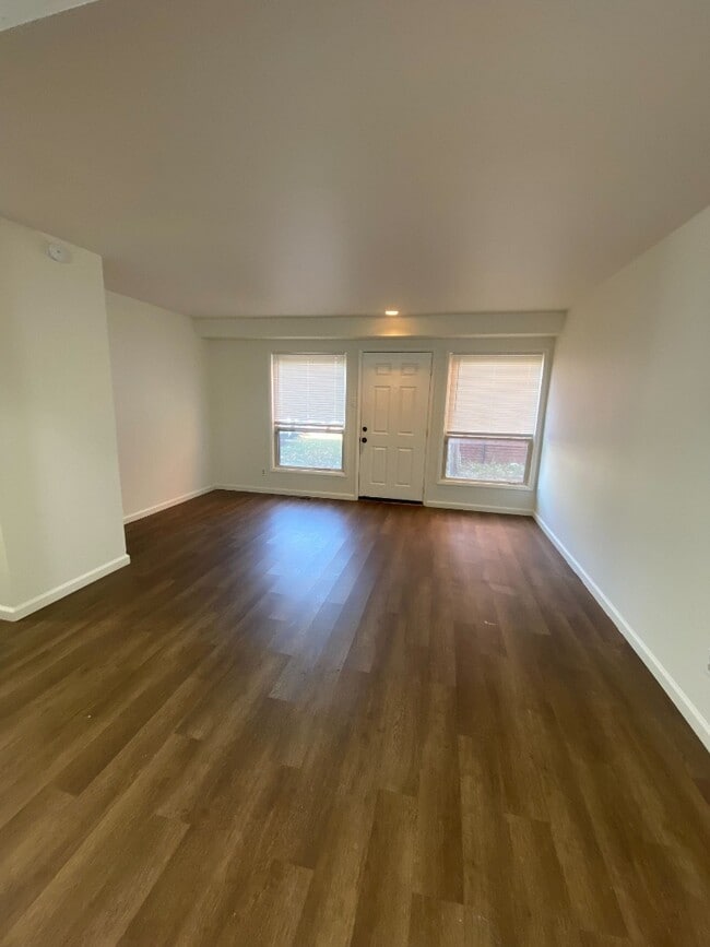 Building Photo - 3737 C Morganford