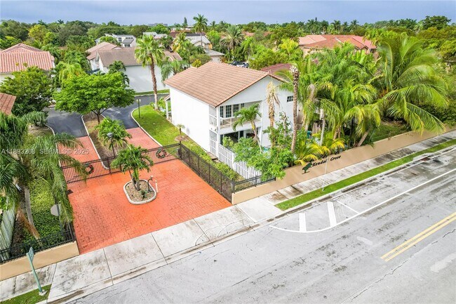 Building Photo - 8909 SW 108th St