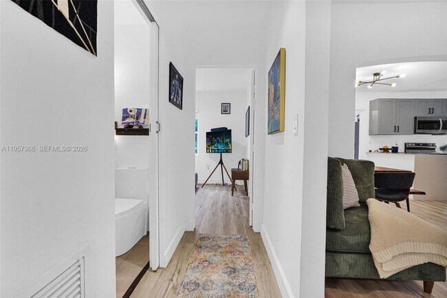 Building Photo - 274 NW 43rd St