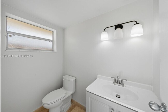 Building Photo - 8313 SW 137th Ave