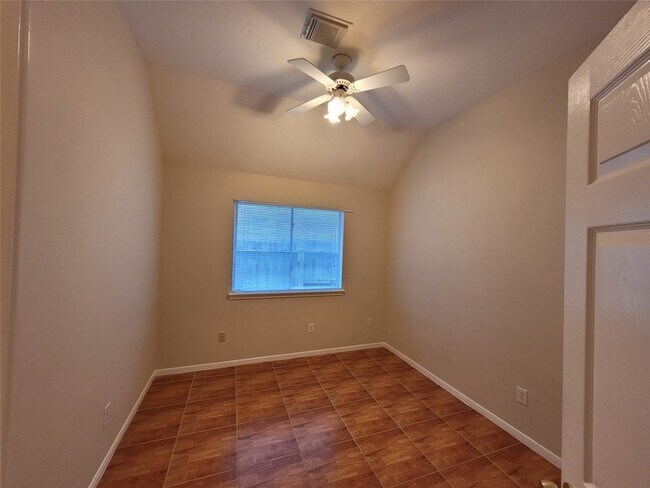 Building Photo - 15427 Truslow Point Ln