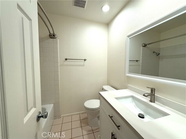 Building Photo - 31492 Via La Senda