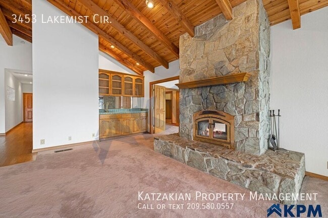 Building Photo - 3453 Lakemist Cir